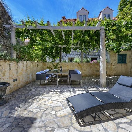 Villa Dubrovnik Old House Esterno foto