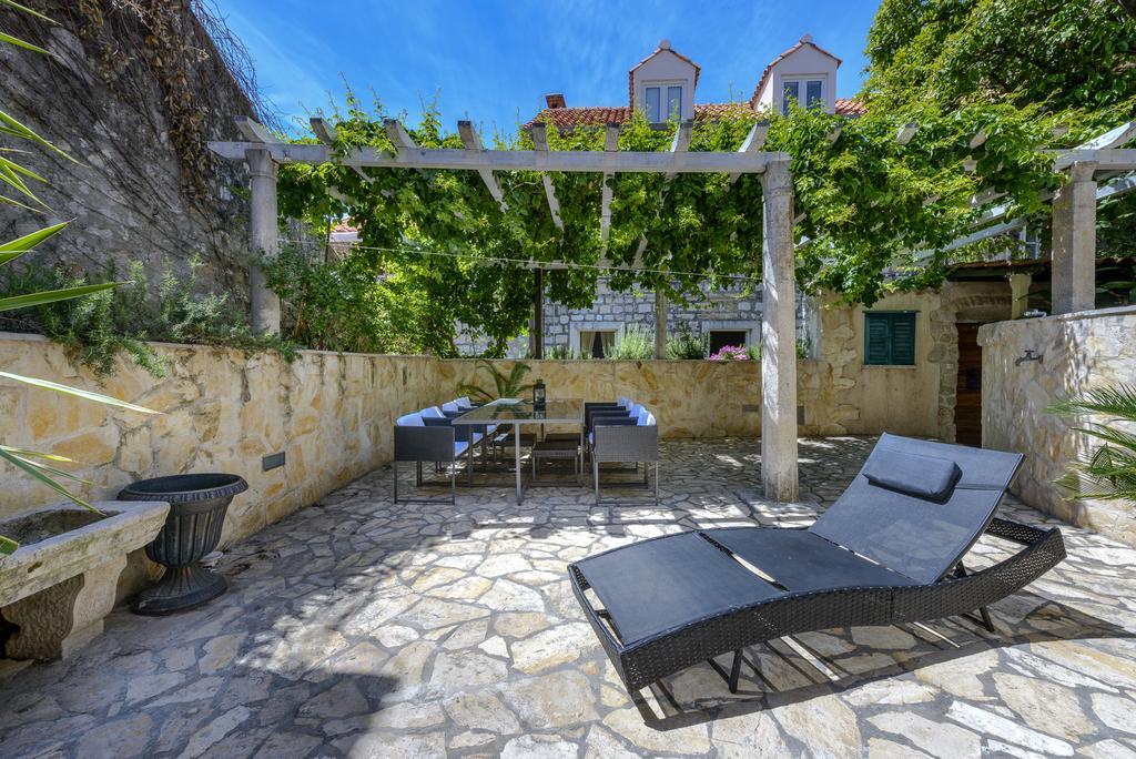 Villa Dubrovnik Old House Esterno foto